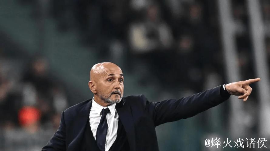 斯帕莱蒂或将弃用无锋阵型,重新启用双前锋组合 斯帕莱蒂或将弃用无锋阵型,重新启用双前锋组合